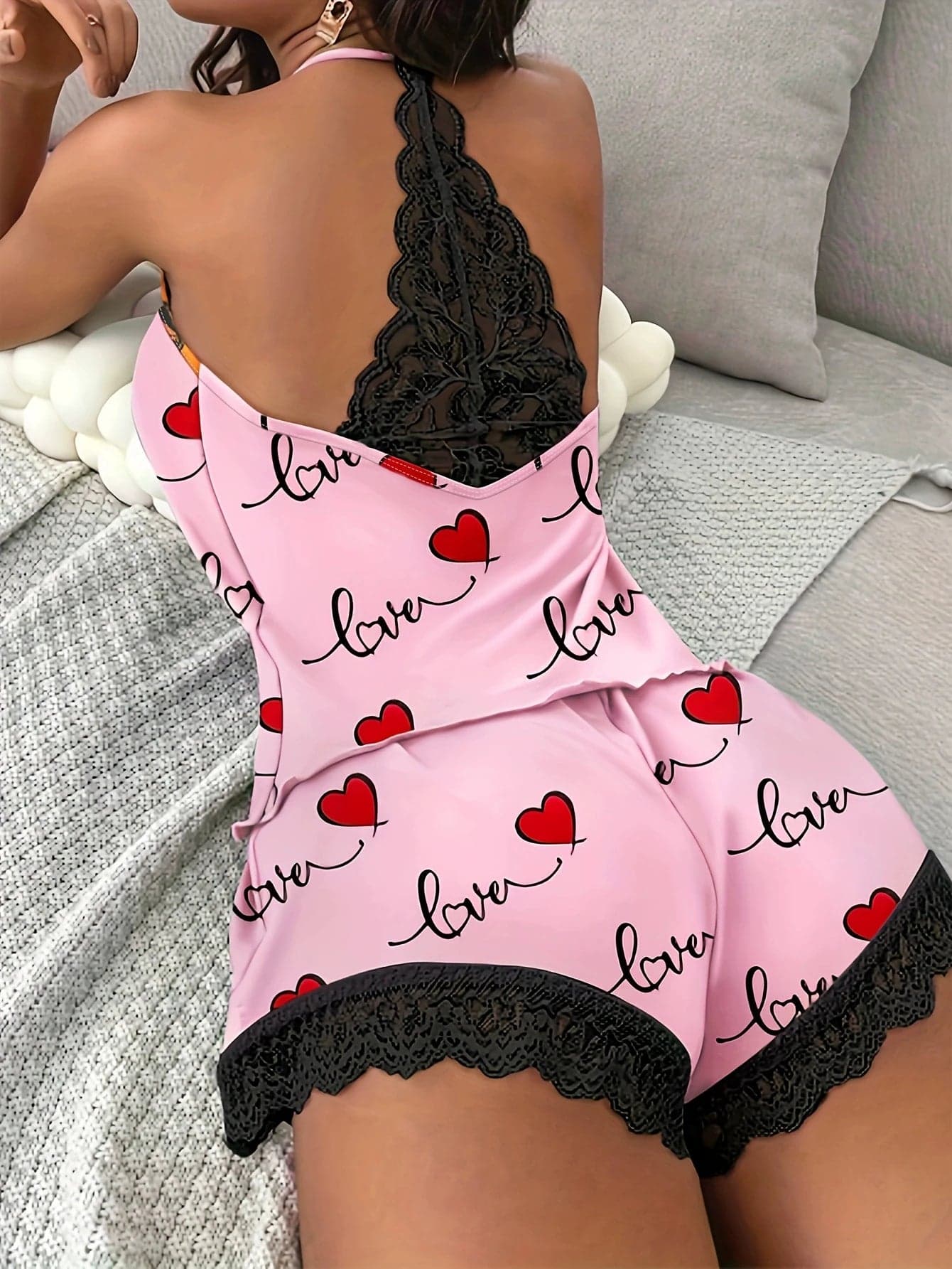 Sleeveless V-Neck Crochet Lace Pajamas | Venus